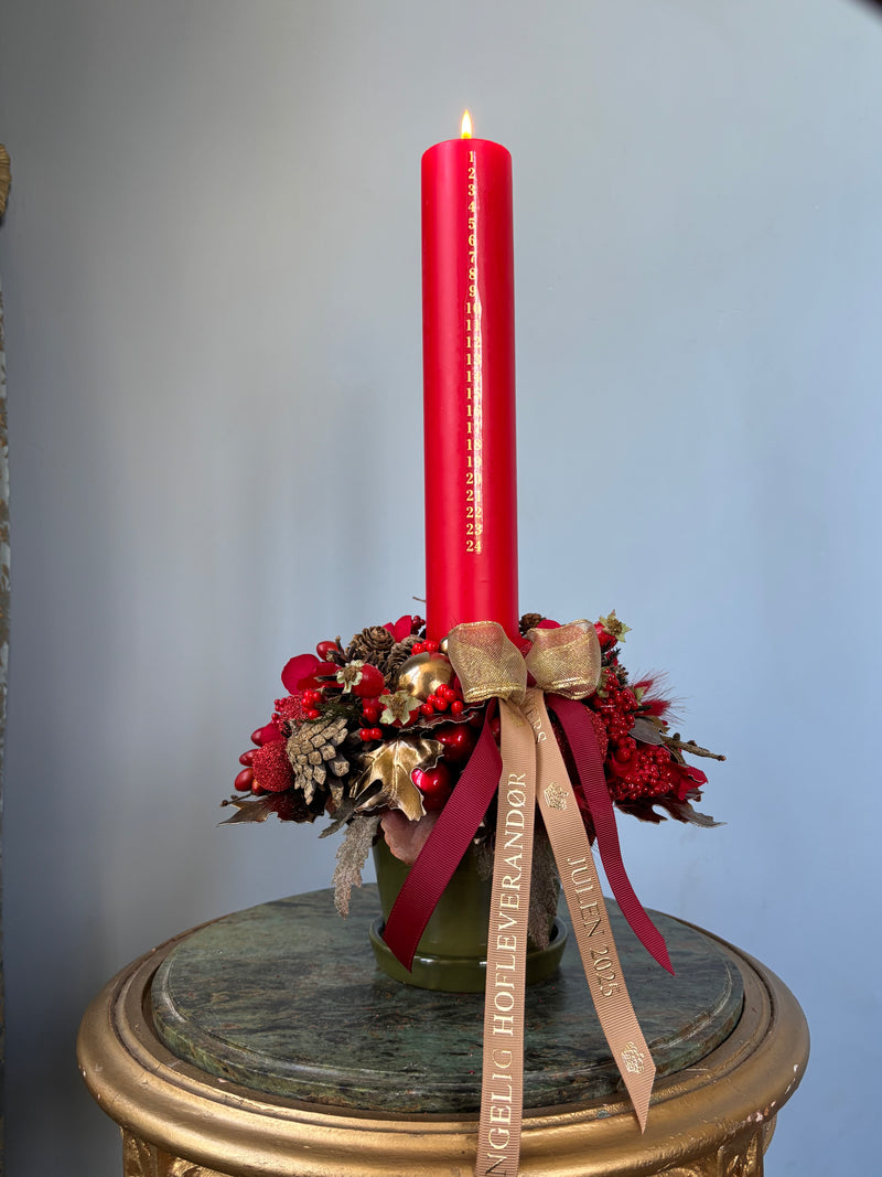 Dekoration med kalenderlys eller bloklys