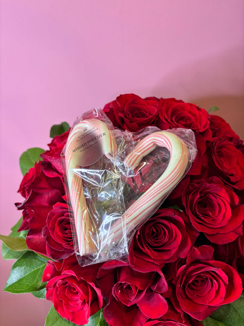 Rose bouquet with candy